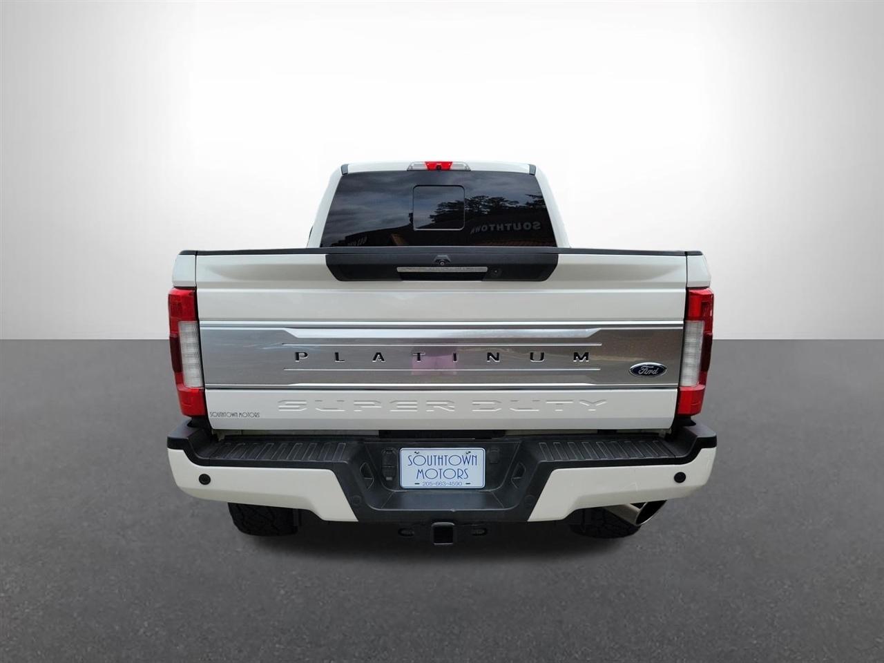 Ford F-250 SD King Ranch Crew Cab 4WD 2017