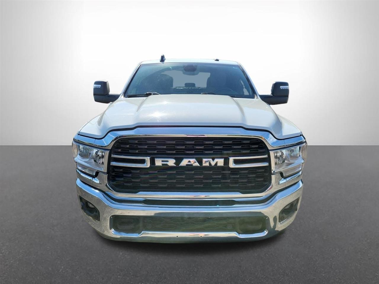 RAM 2500 Tradesman Crew Cab SWB 4WD 2024