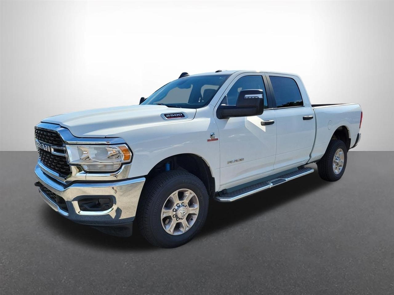 RAM 2500 Tradesman Crew Cab SWB 4WD 2024