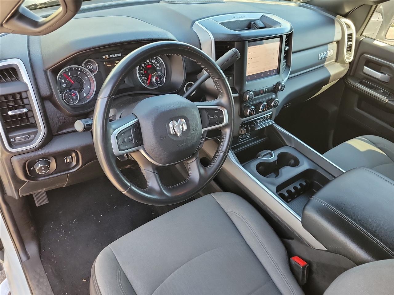 RAM 2500 Tradesman Crew Cab SWB 4WD 2024
