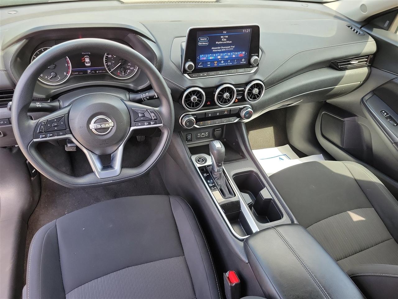 Nissan Sentra SV 2024