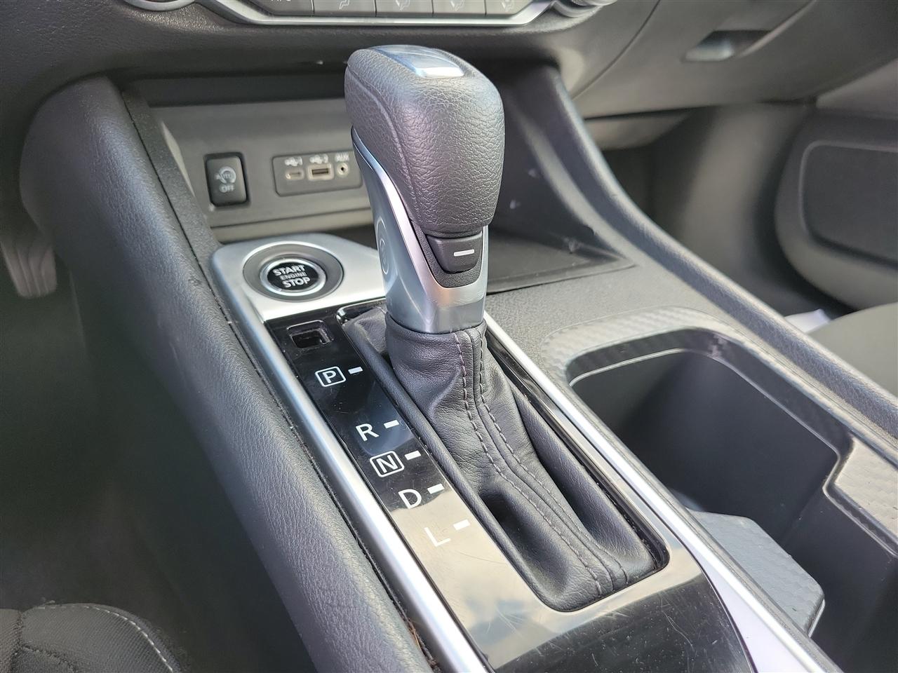 Nissan Sentra SV 2024