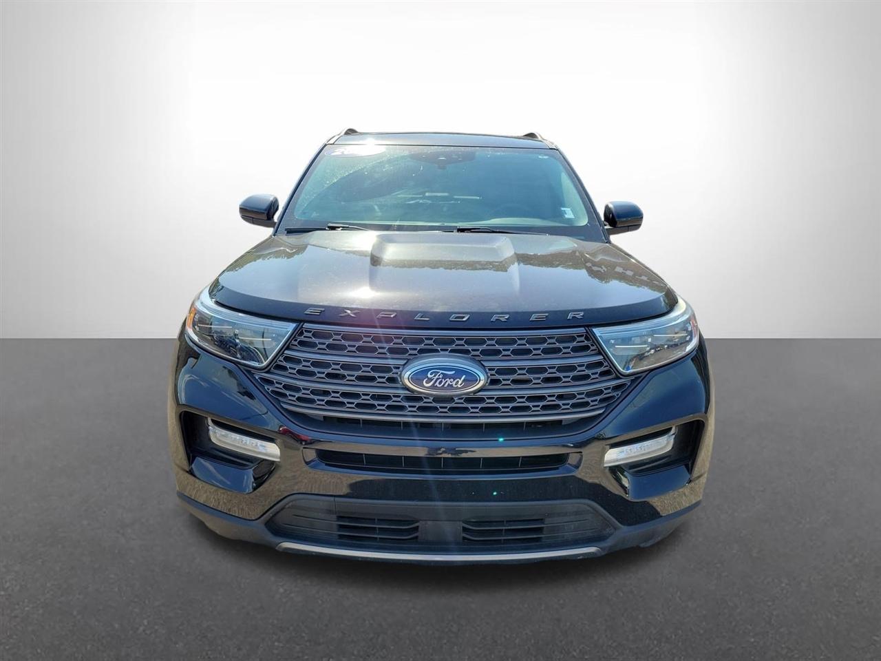 Ford Explorer  2023