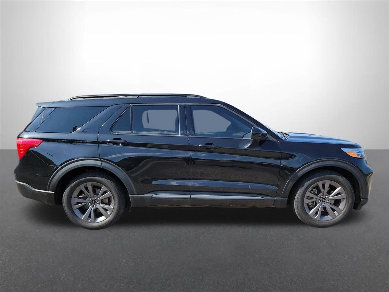 Ford Explorer  2023