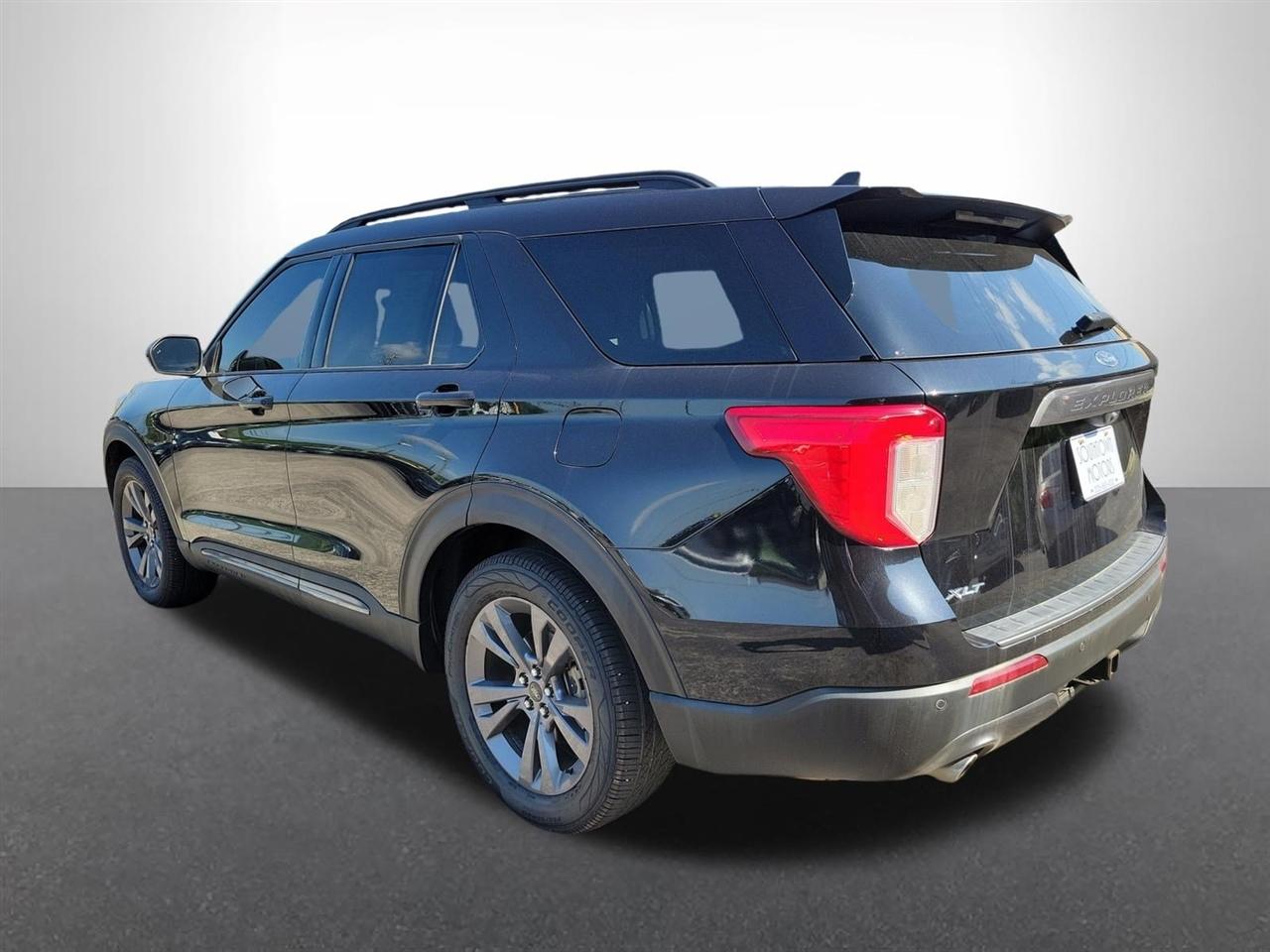 Ford Explorer  2023