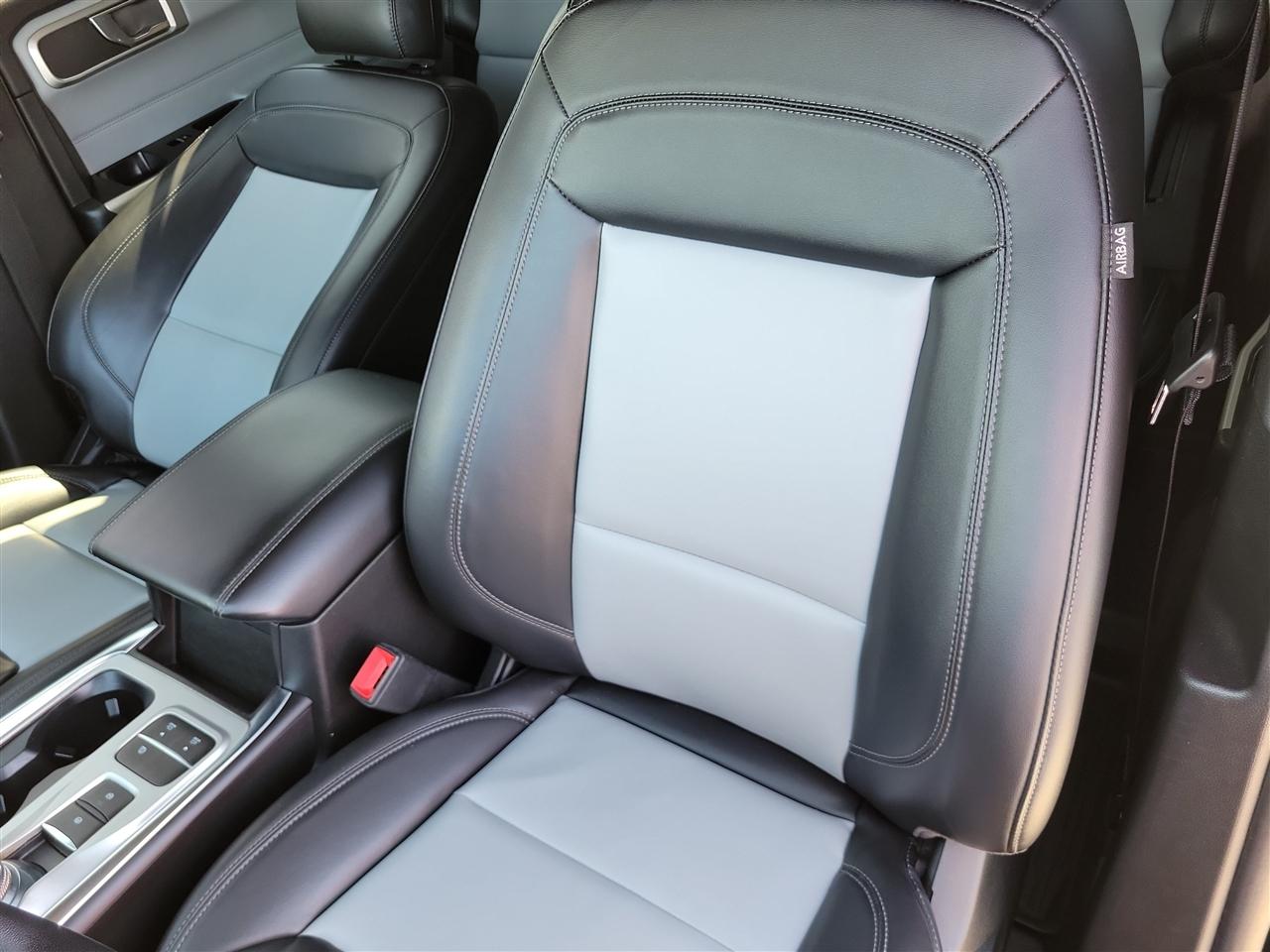 Ford Explorer  2023