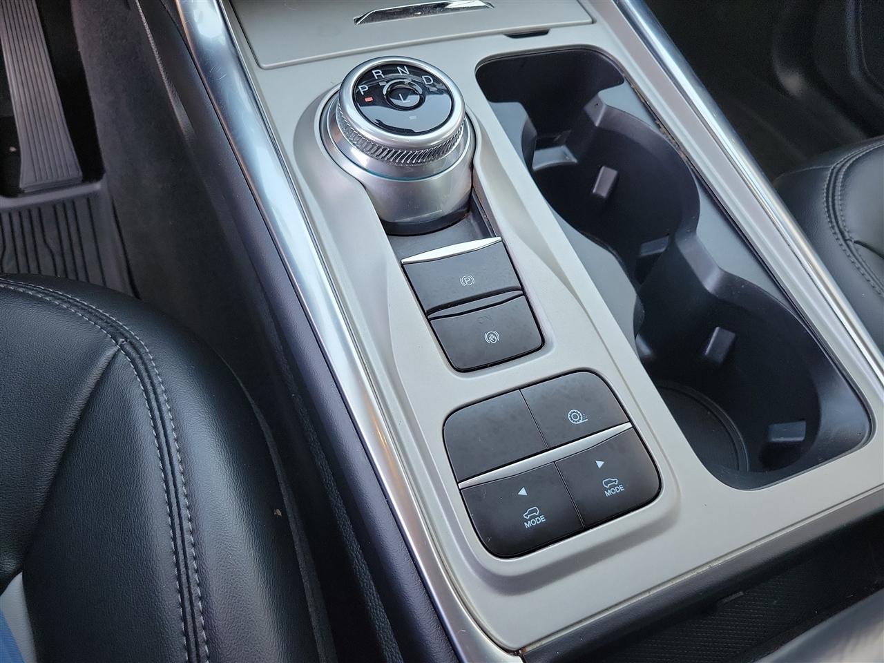Ford Explorer  2023