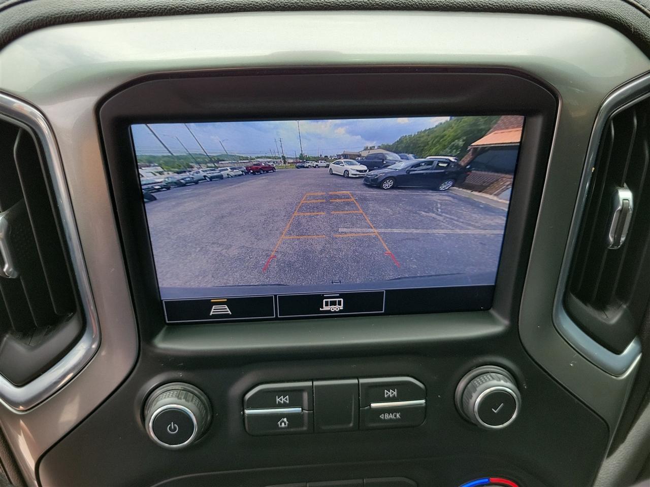 Chevrolet Silverado 1500 LT Crew Cab 4WD 2021