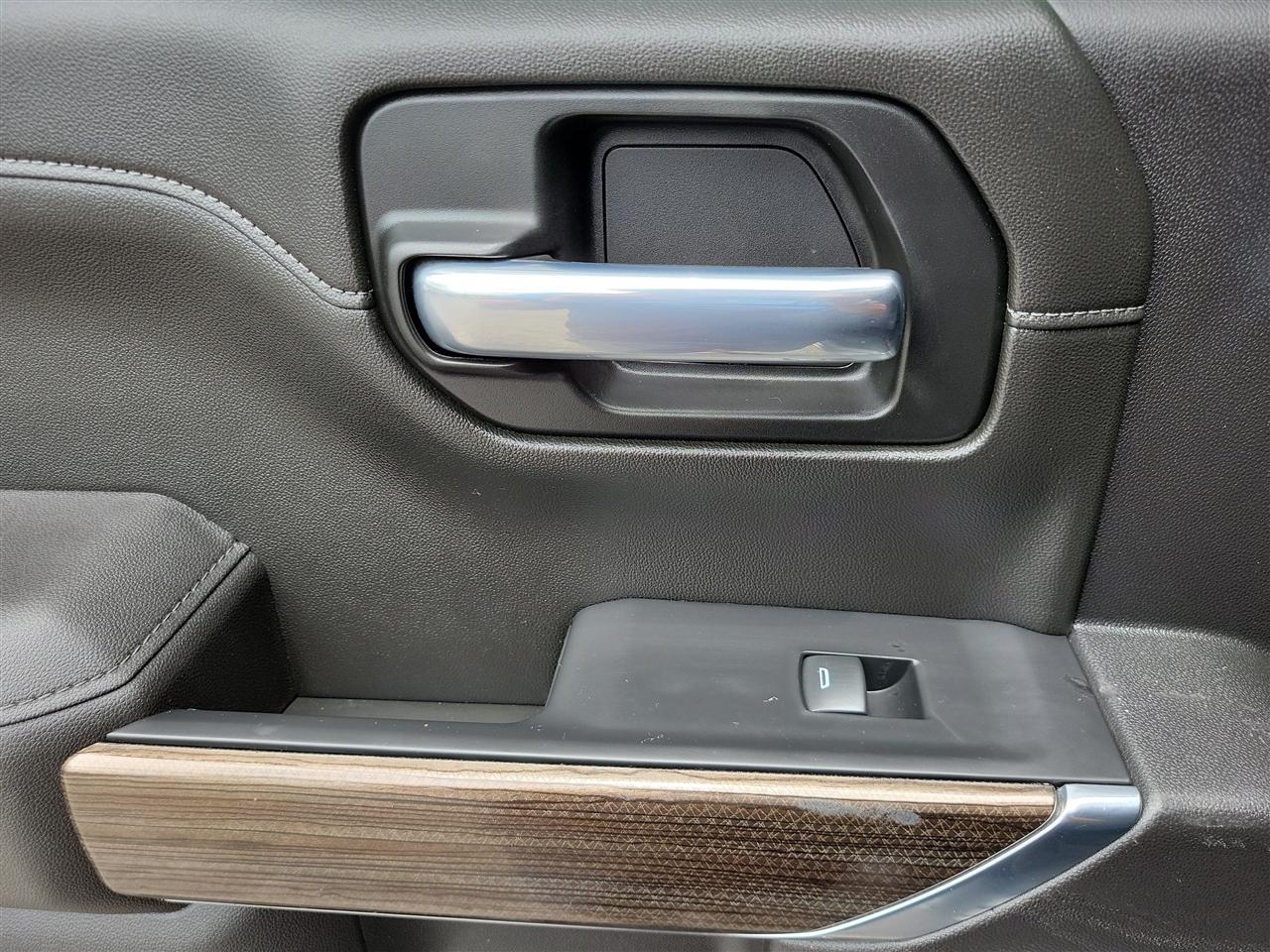 Chevrolet Silverado 1500 LT Crew Cab 4WD 2021