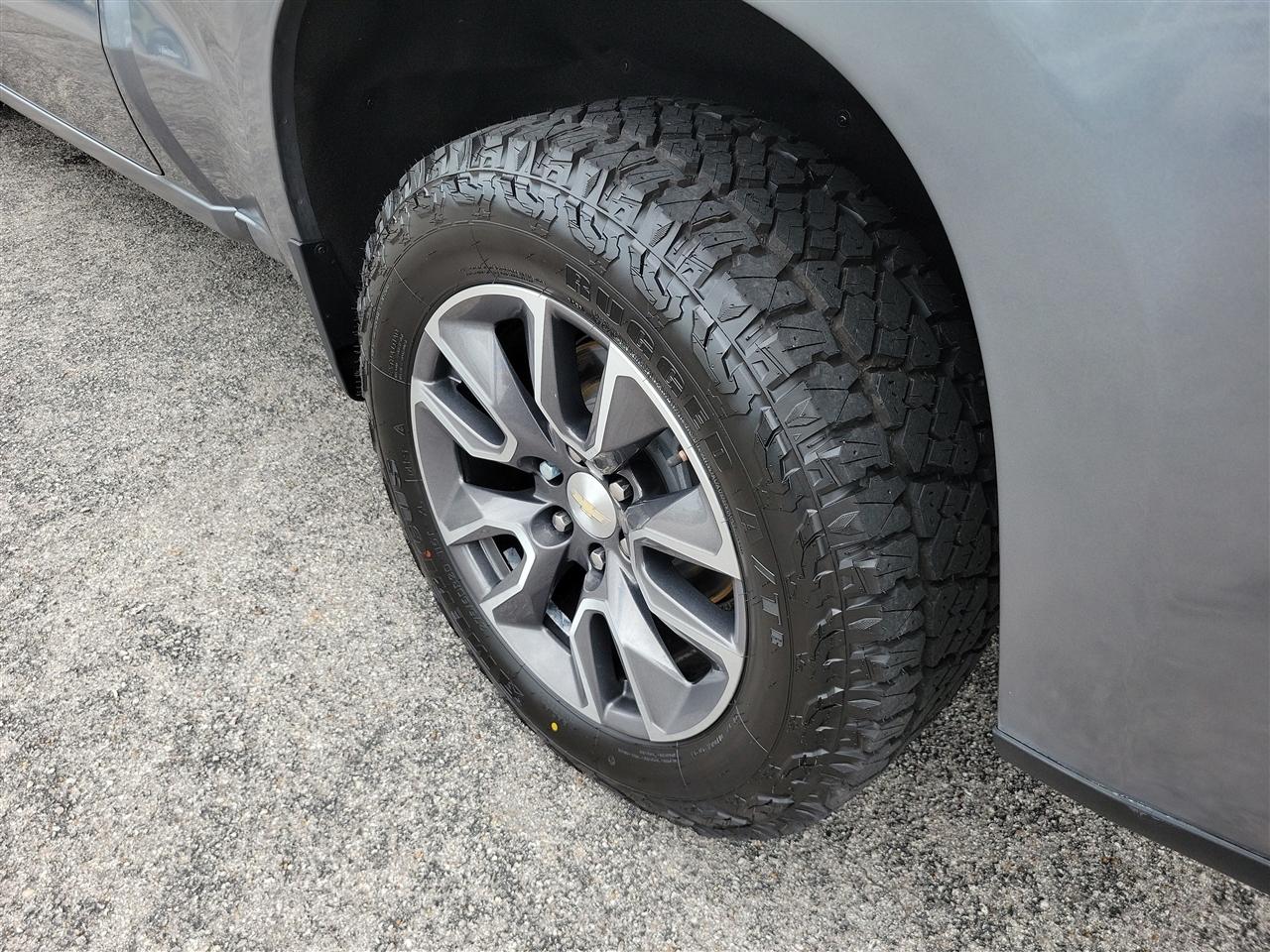 Chevrolet Silverado 1500 LT Crew Cab 4WD 2021