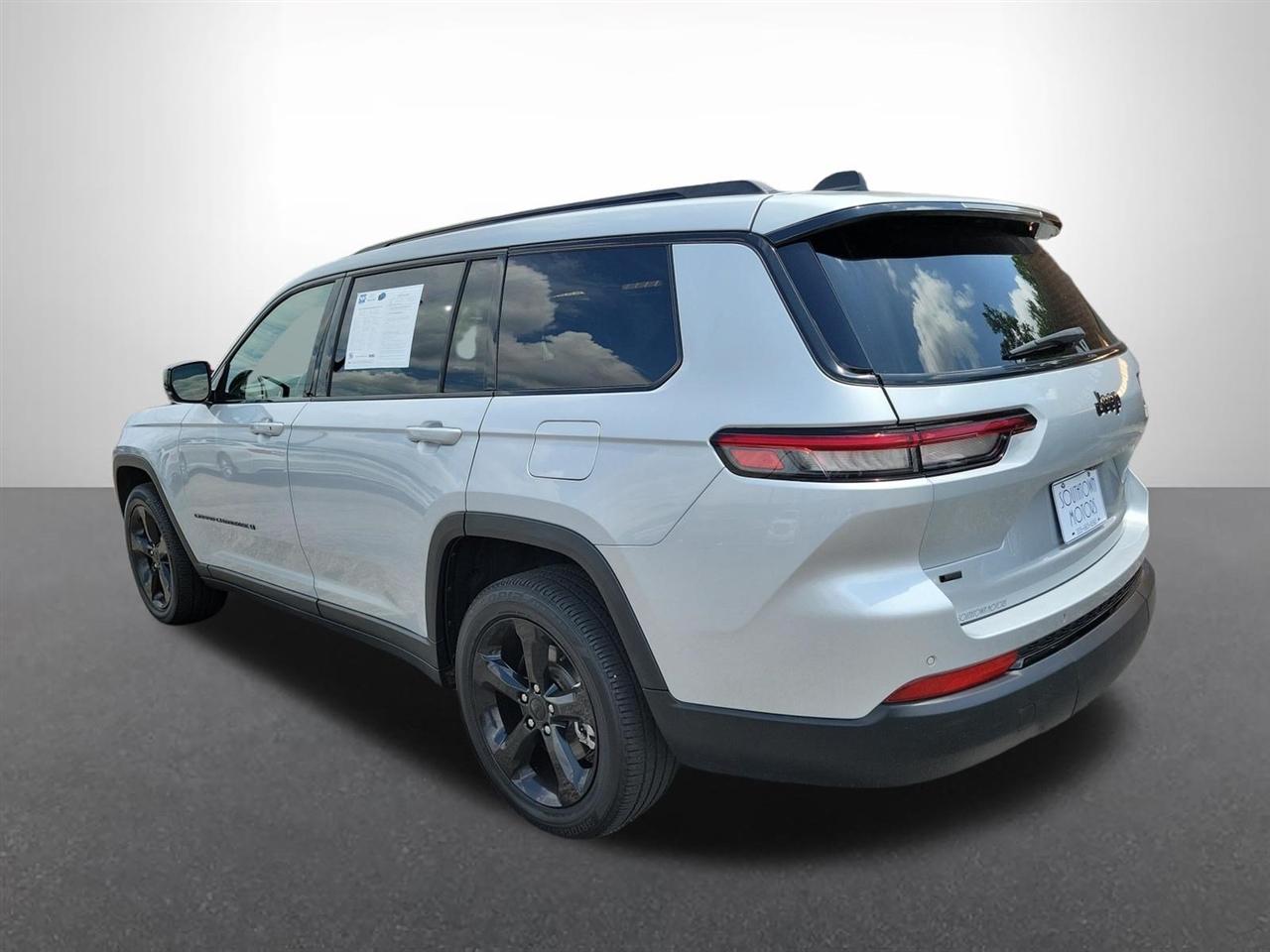 Jeep Grand Cherokee L Laredo 2021