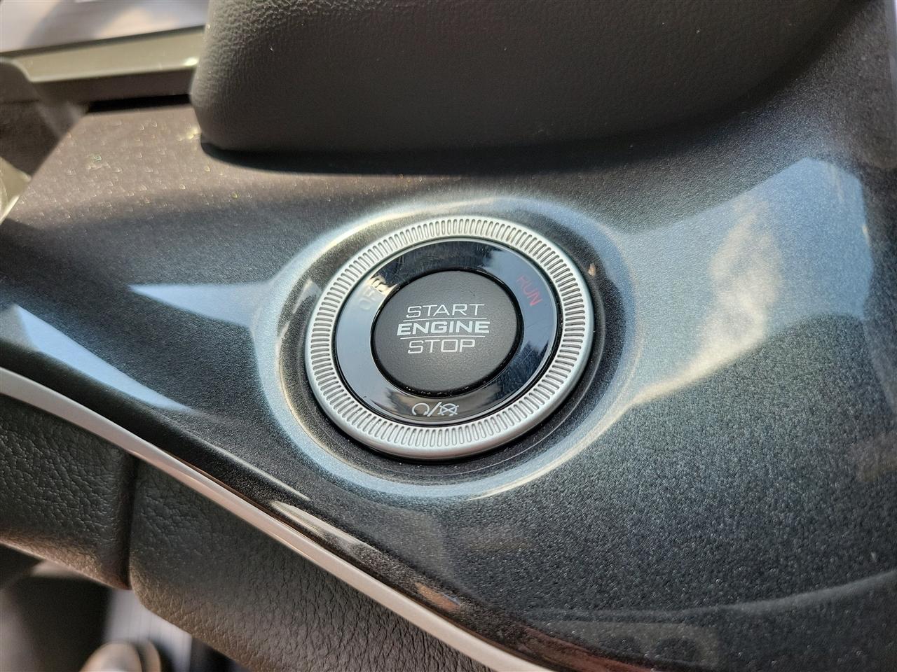 Jeep Grand Cherokee L Laredo 2021