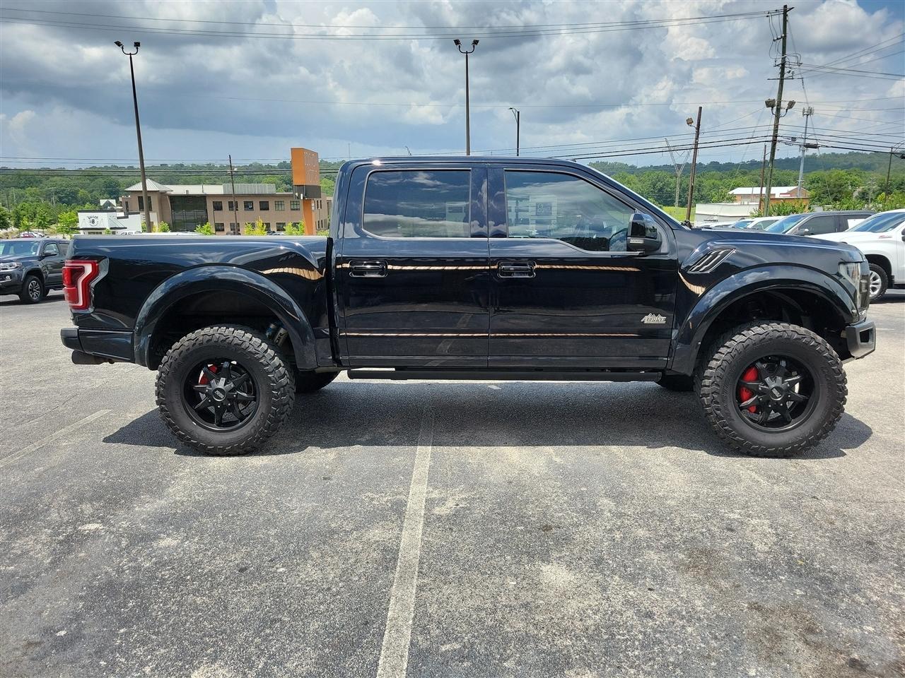 Ford F-150 Raptor SuperCrew 4WD 2018