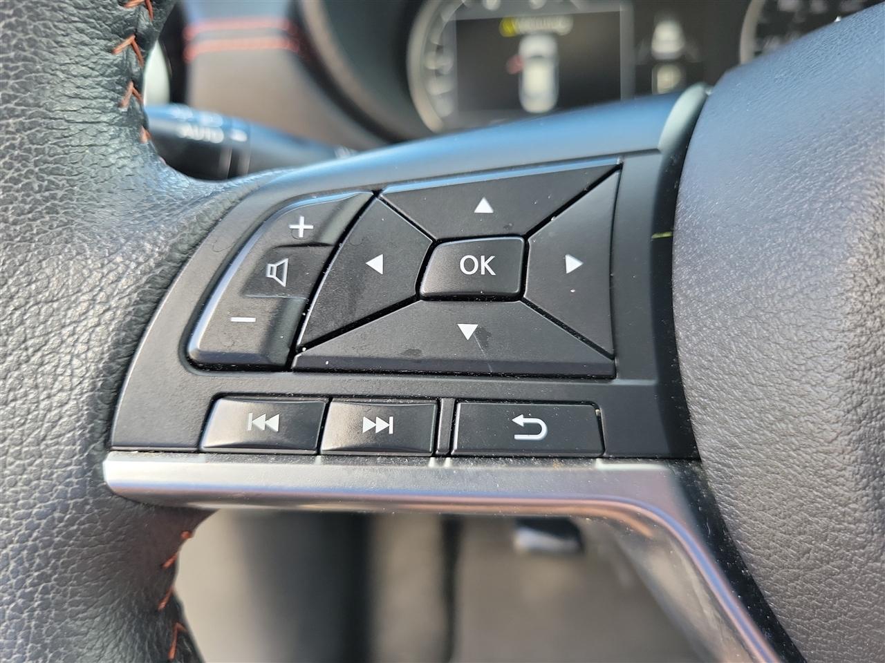 Nissan Versa SR 2024