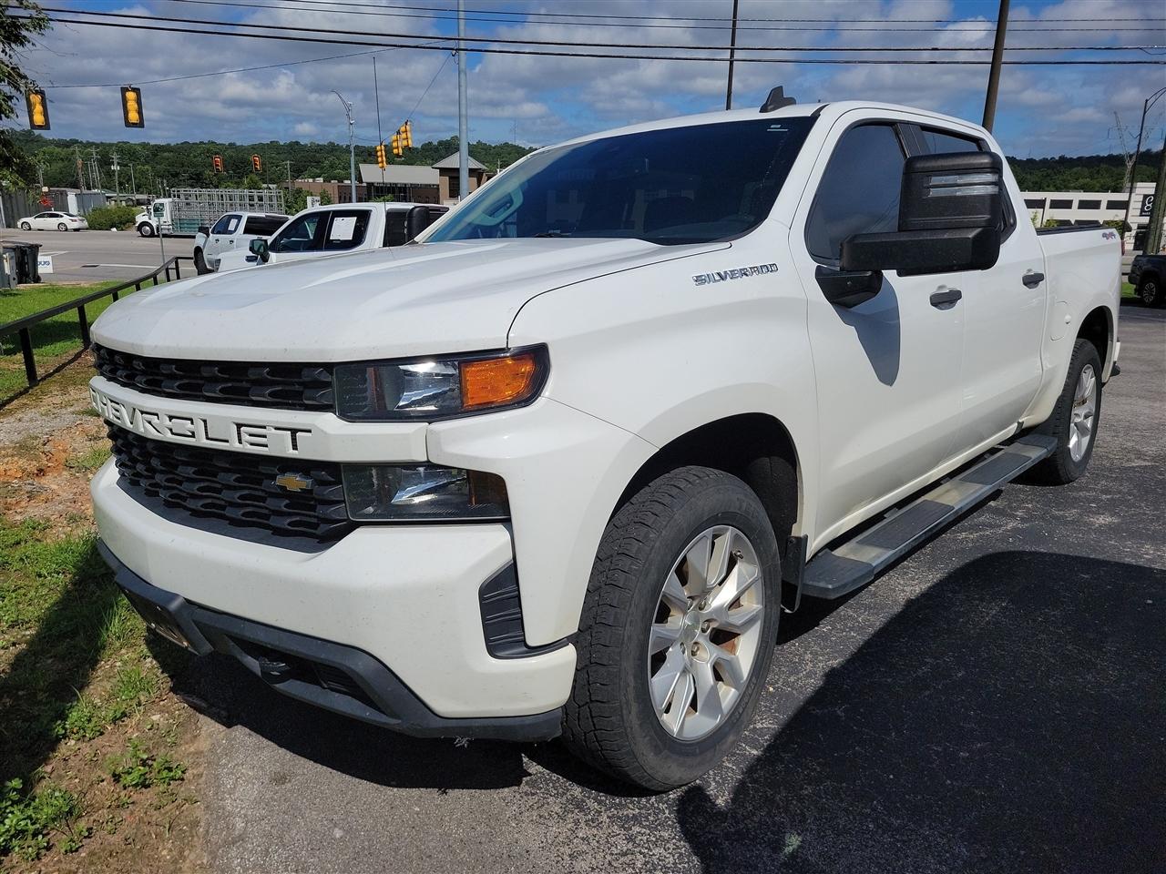 Chevrolet Silverado 1500 Custom Crew Cab Long Box 4WD 2021