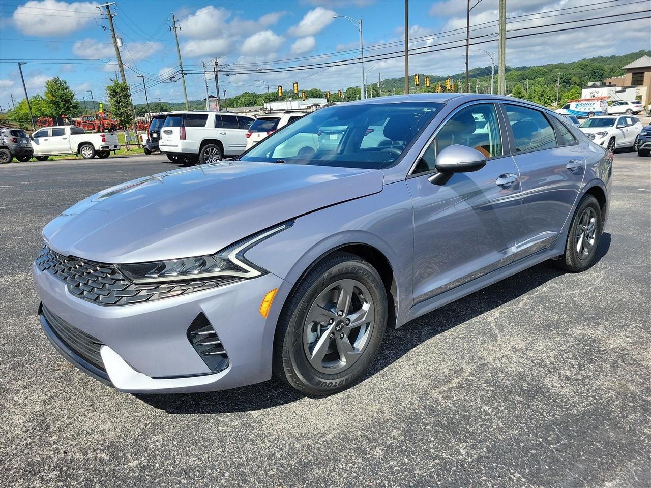 Kia K5 LXS 2021