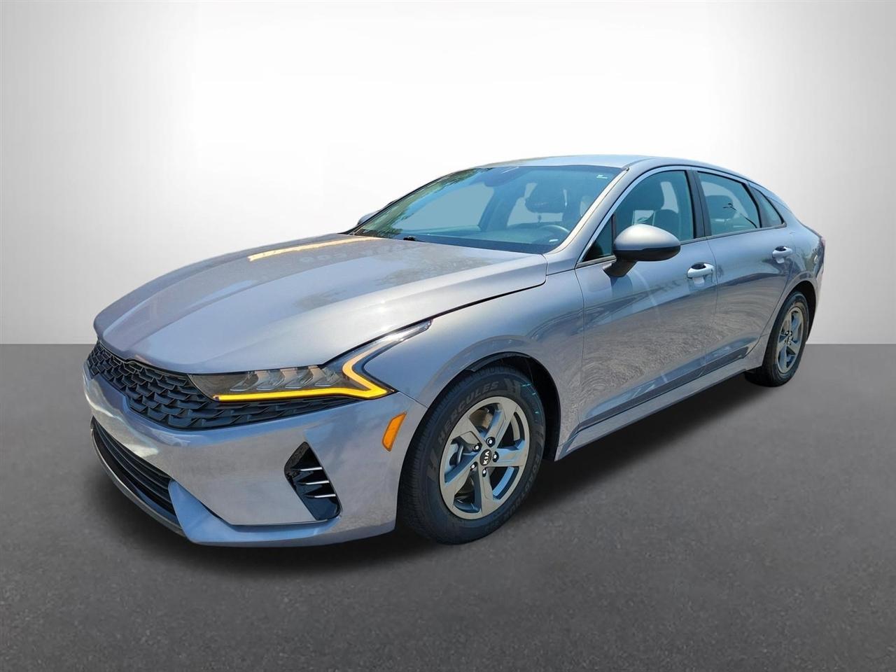 Kia K5 LXS 2021