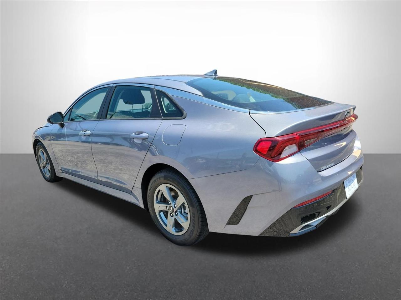 Kia K5 LXS 2021