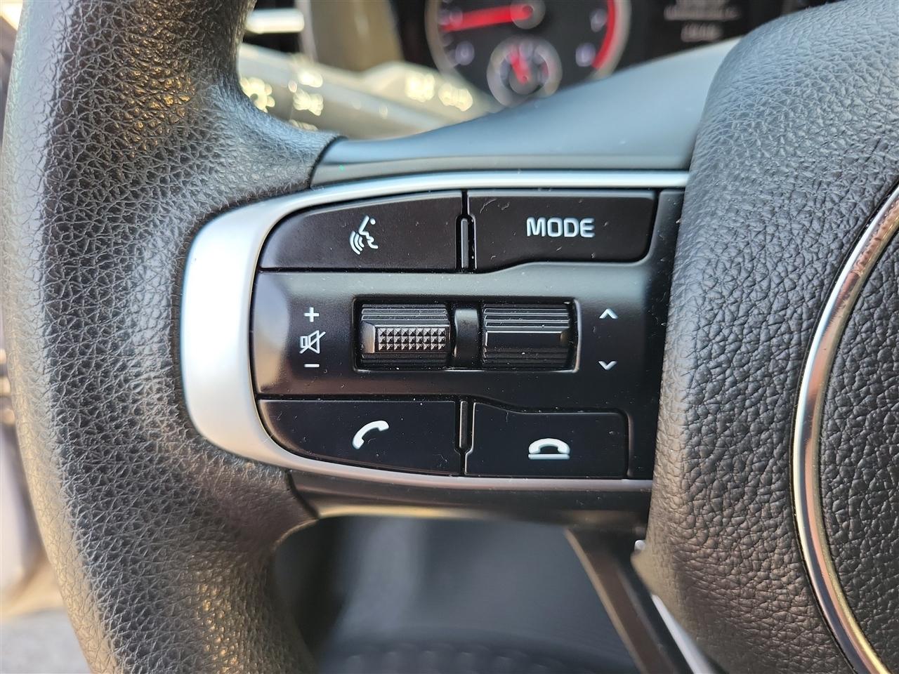 Kia K5 LXS 2021