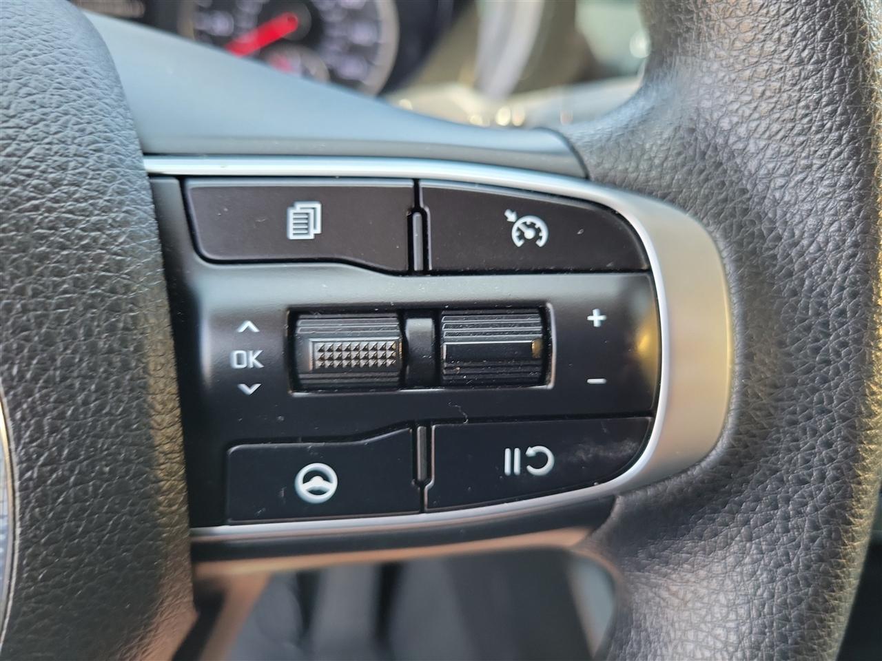 Kia K5 LXS 2021