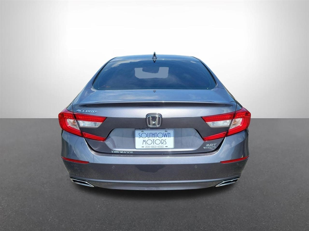 Honda Accord Touring 2.0T 2020