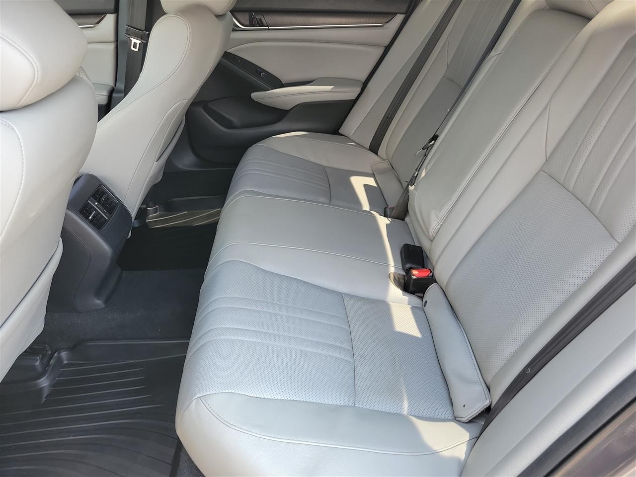 Honda Accord Touring 2.0T 2020