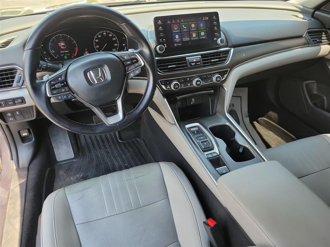 Honda Accord Touring 2.0T 2020