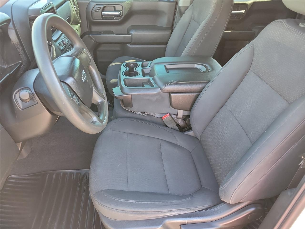 Chevrolet Silverado 1500 Custom Trail Boss Crew Cab Long Box 4WD 2020