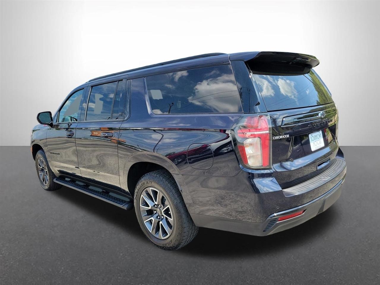 Chevrolet Suburban Z71 2023