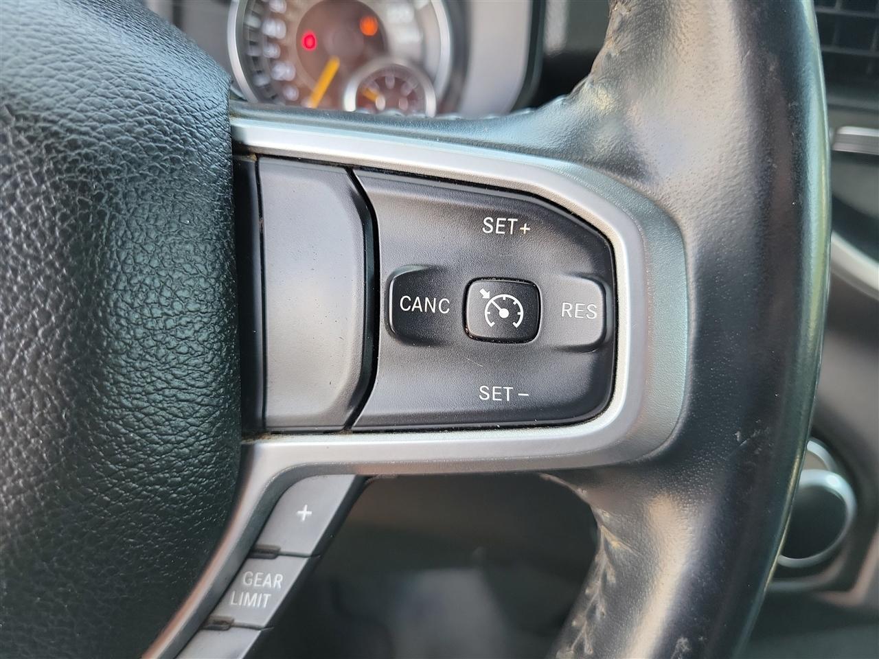 RAM 1500 Big Horn Quad Cab 2WD 2022