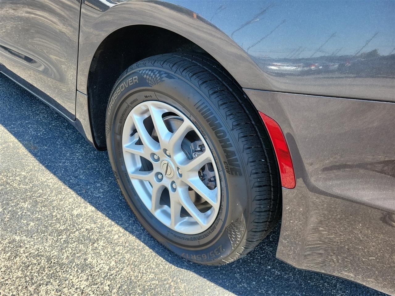 Chrysler Pacifica Touring L 2023