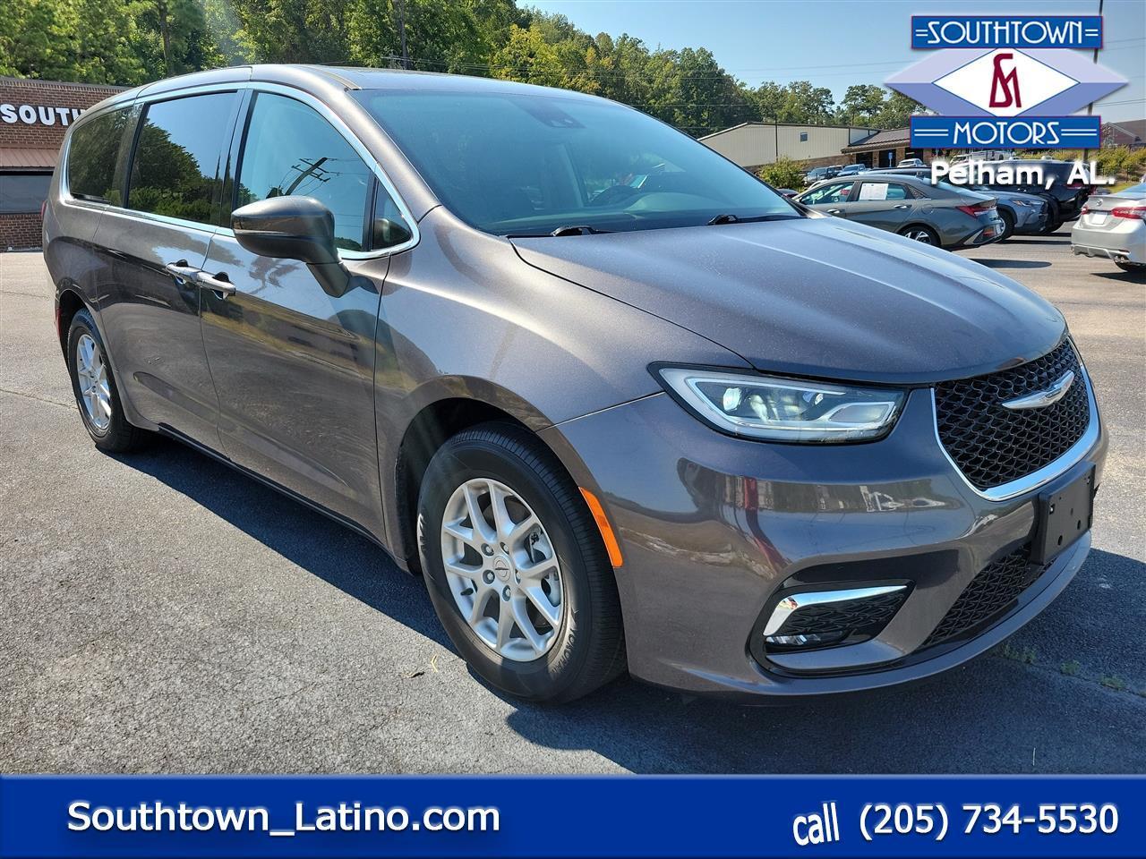 Chrysler Pacifica Touring L 2023