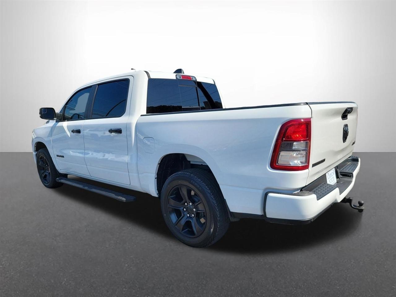RAM 1500 Big Horn Crew Cab SWB 4WD 2023