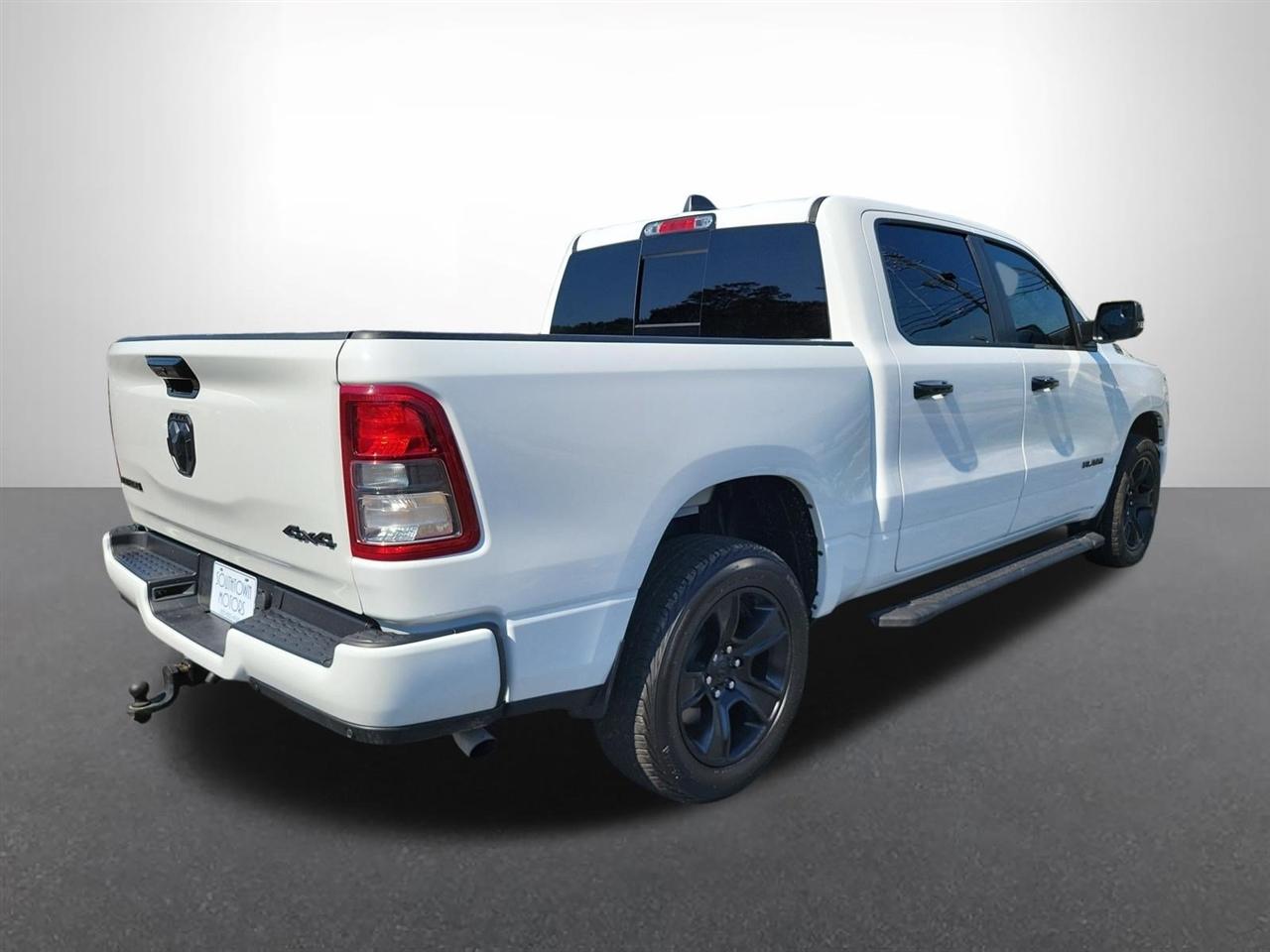 RAM 1500 Big Horn Crew Cab SWB 4WD 2023