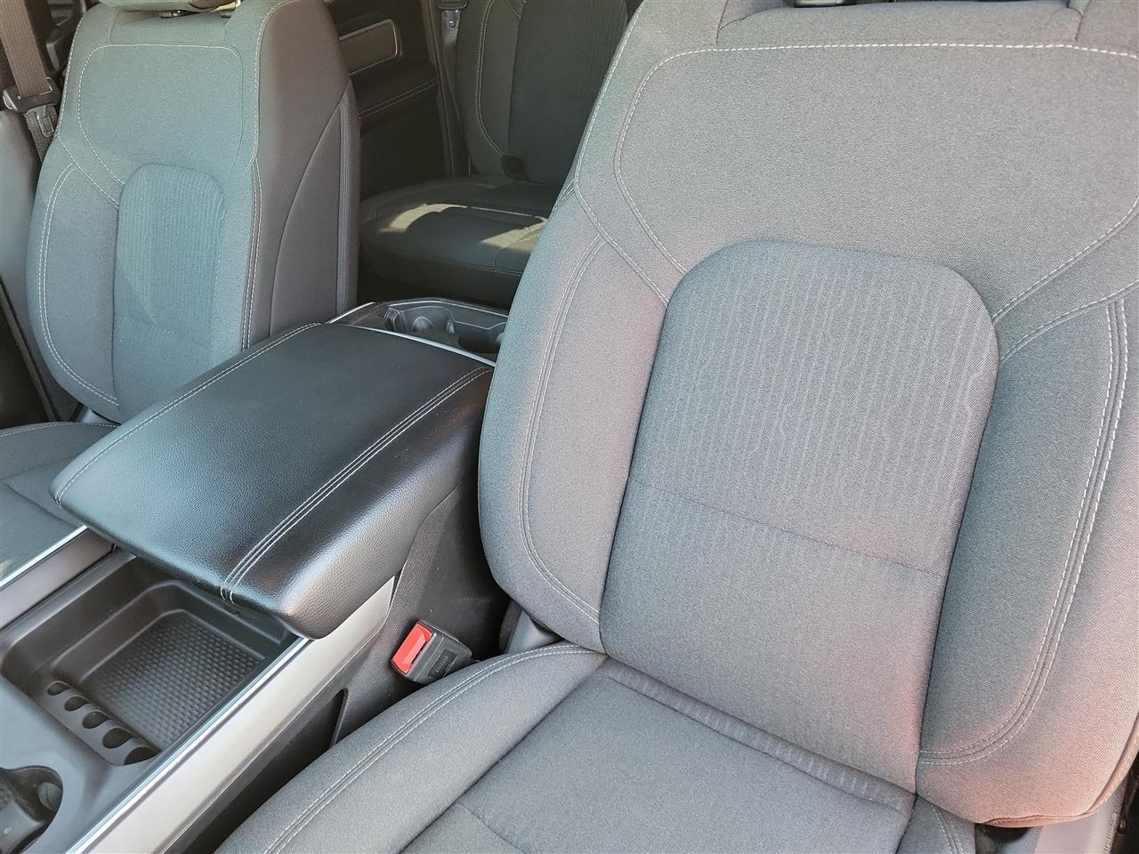 RAM 1500 Big Horn Crew Cab SWB 4WD 2023