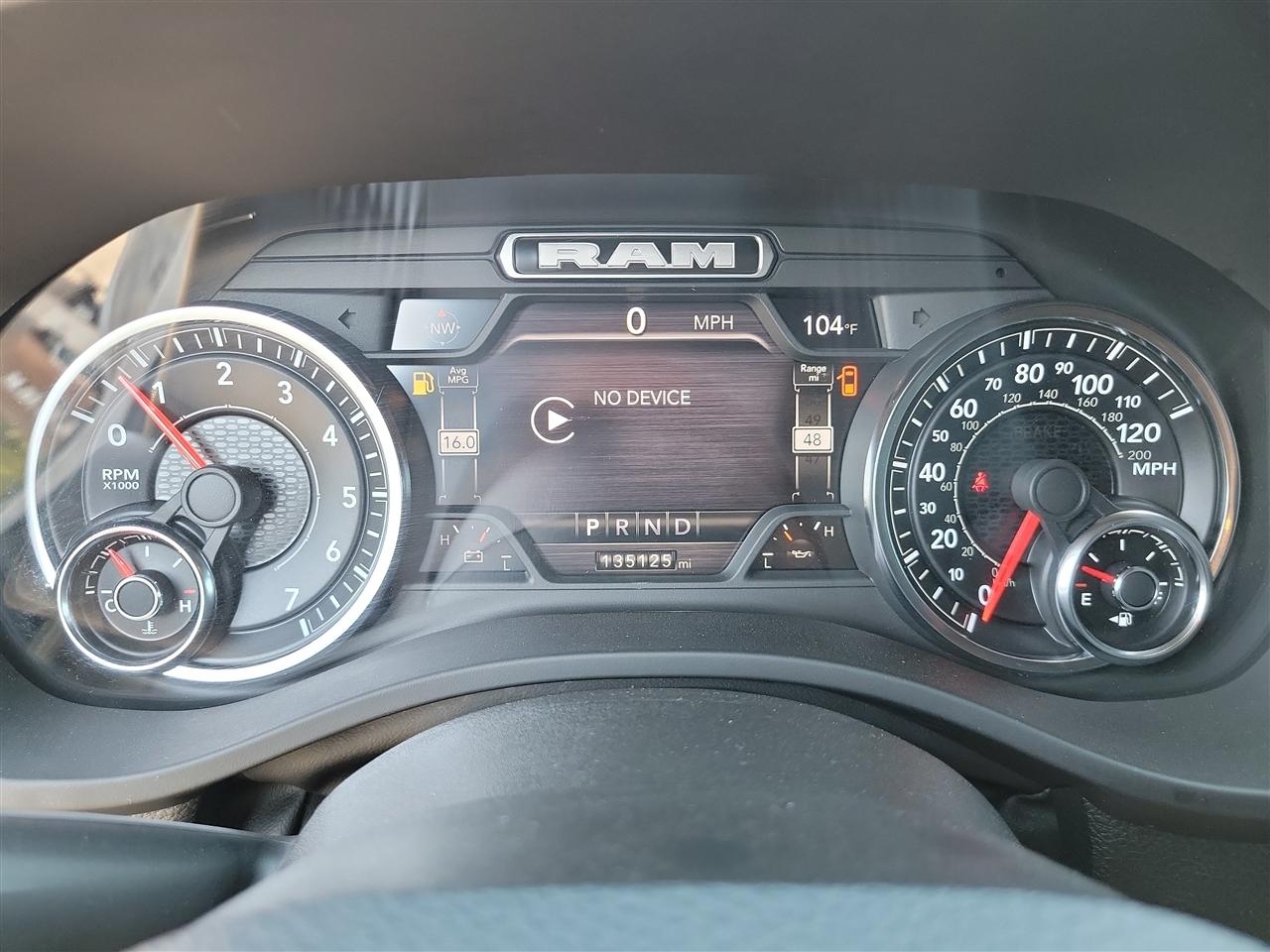 RAM 1500 Big Horn Crew Cab SWB 4WD 2023