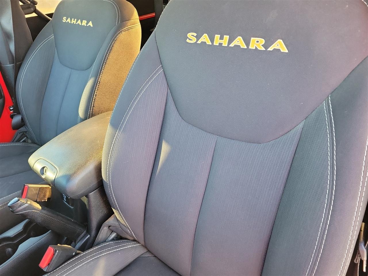 Jeep Wrangler Sahara 4WD 2015