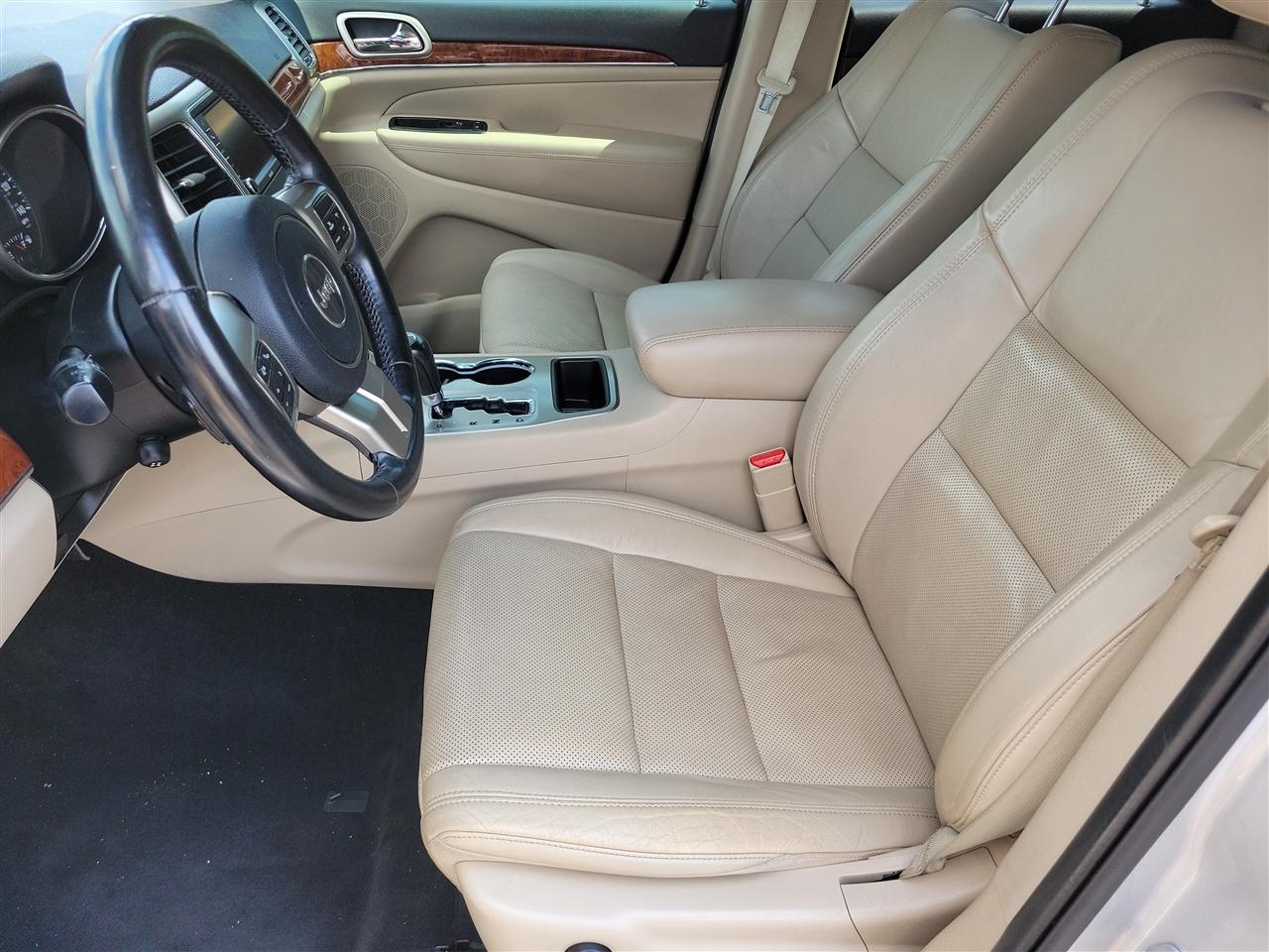 Jeep Grand Cherokee Limited 2WD 2012