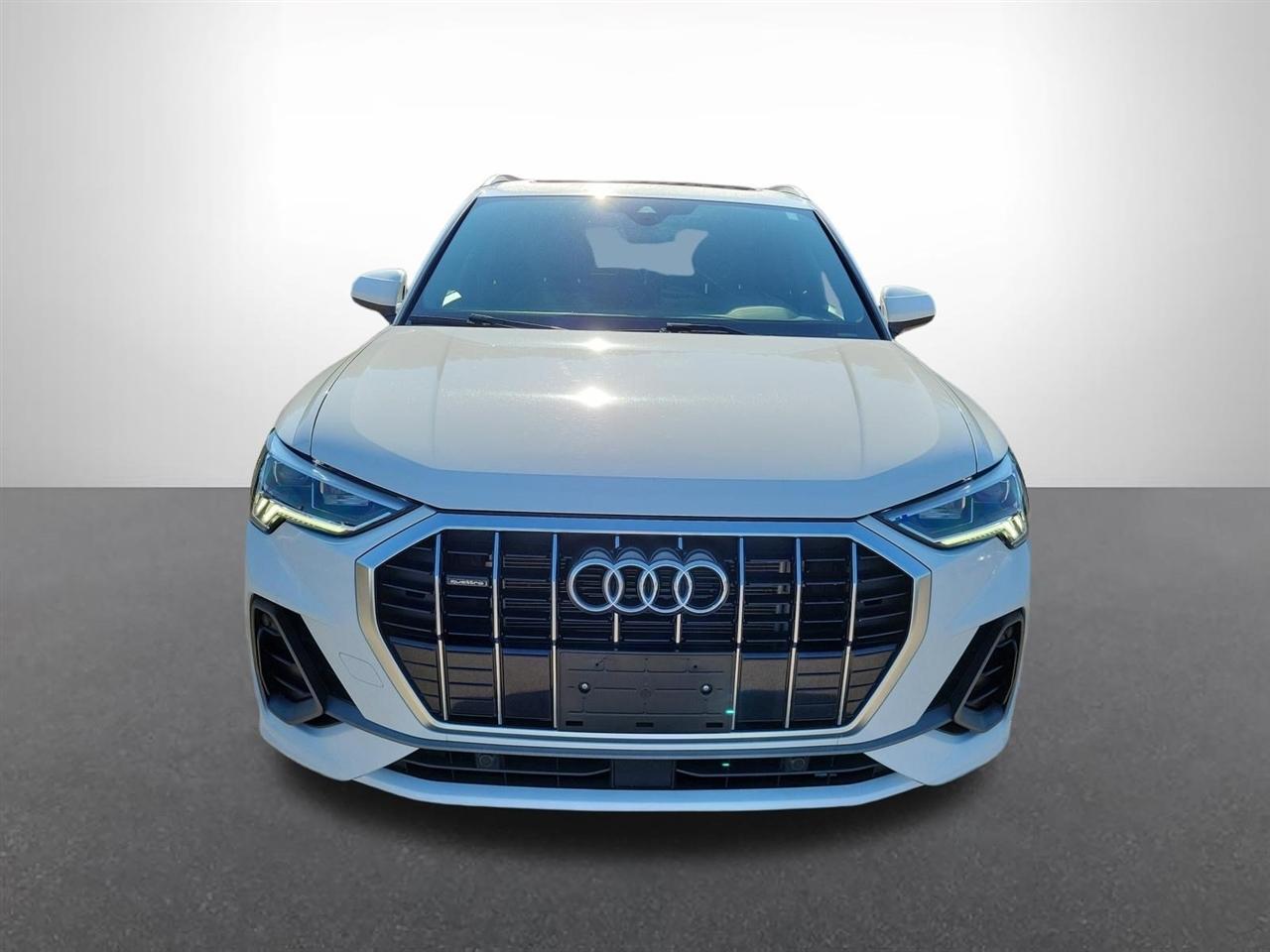Audi Q3 S line Premium quattro 2025