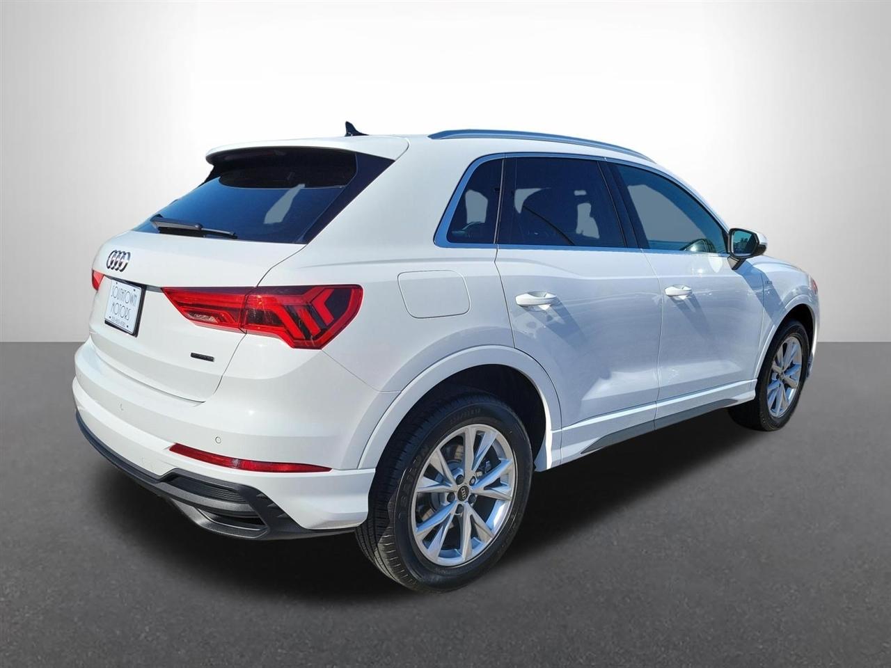 Audi Q3 S line Premium quattro 2025