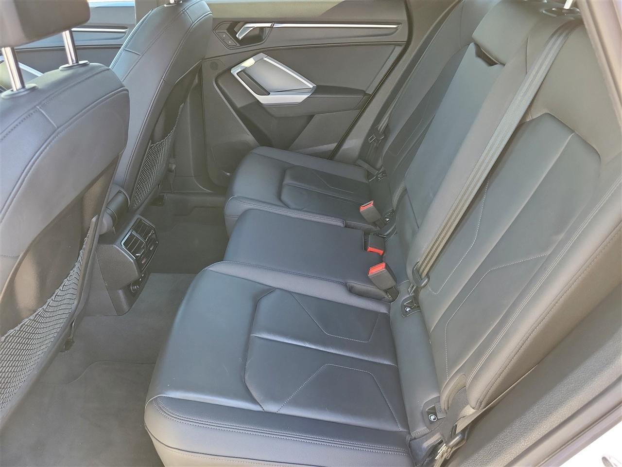 Audi Q3 S line Premium quattro 2025