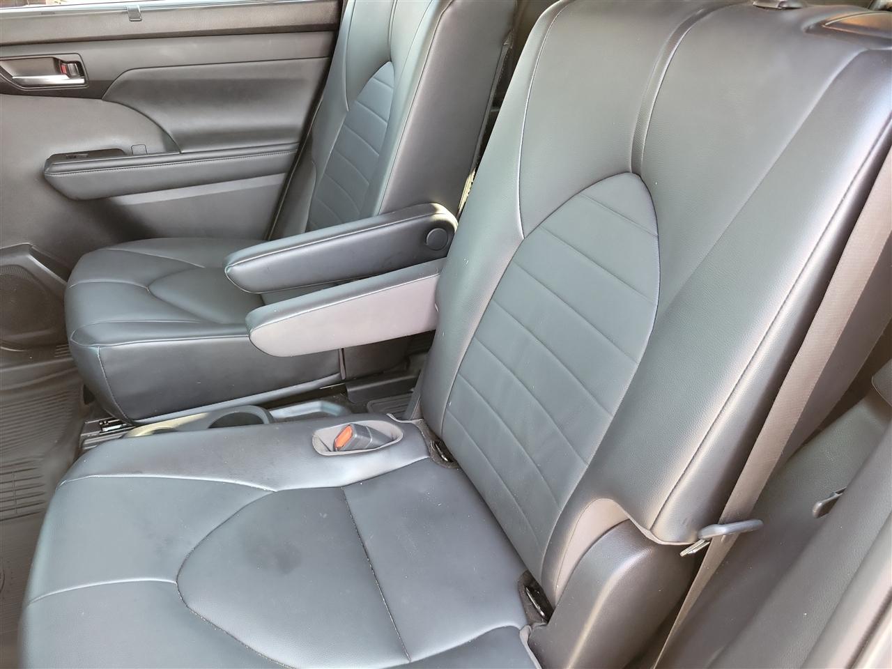 Toyota Highlander XLE FWD V6 2021
