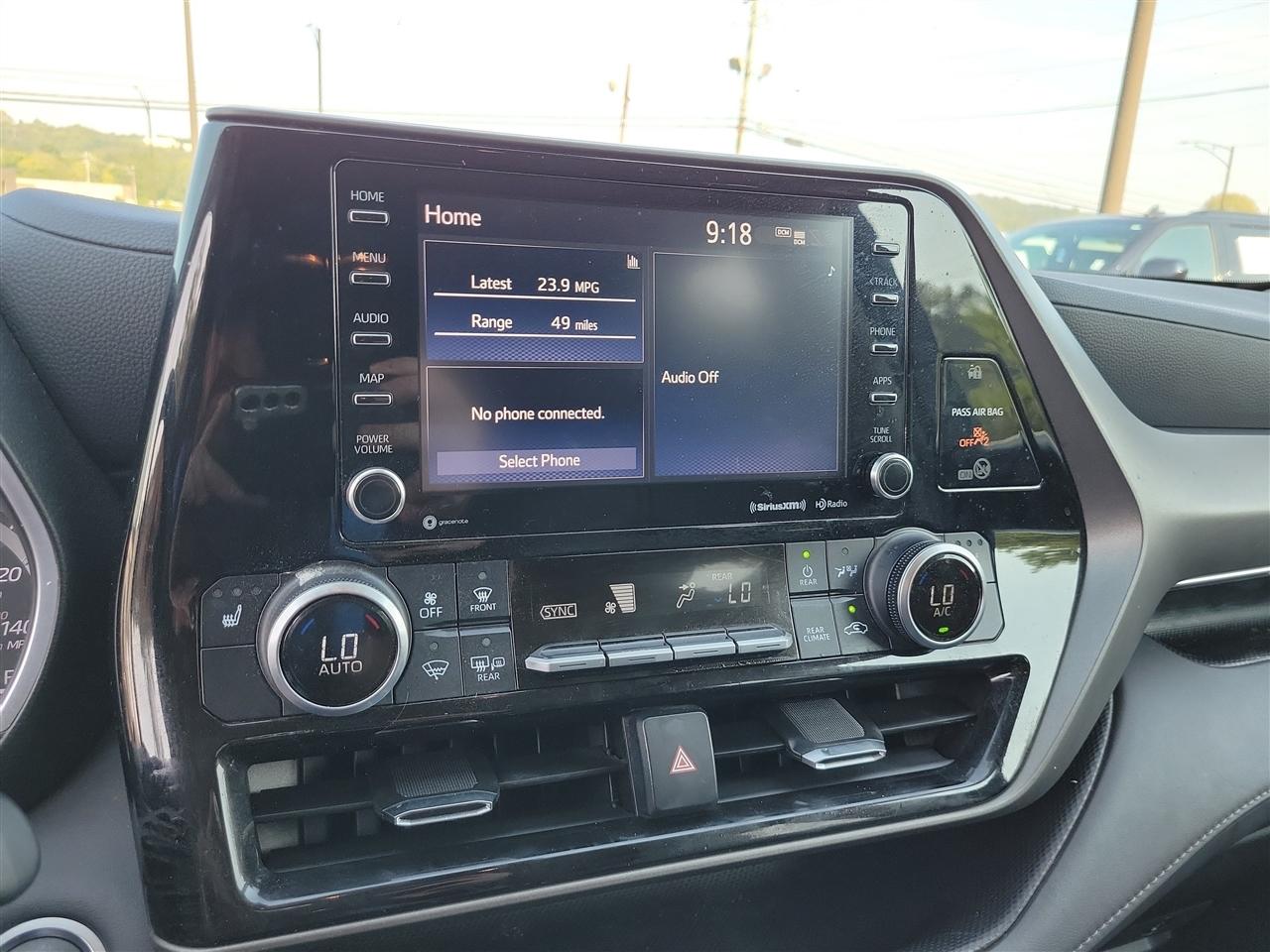 Toyota Highlander XLE FWD V6 2021