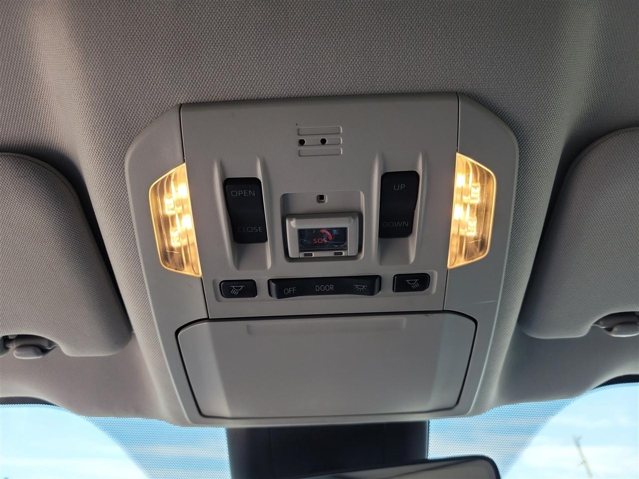 Toyota Highlander XLE FWD V6 2021