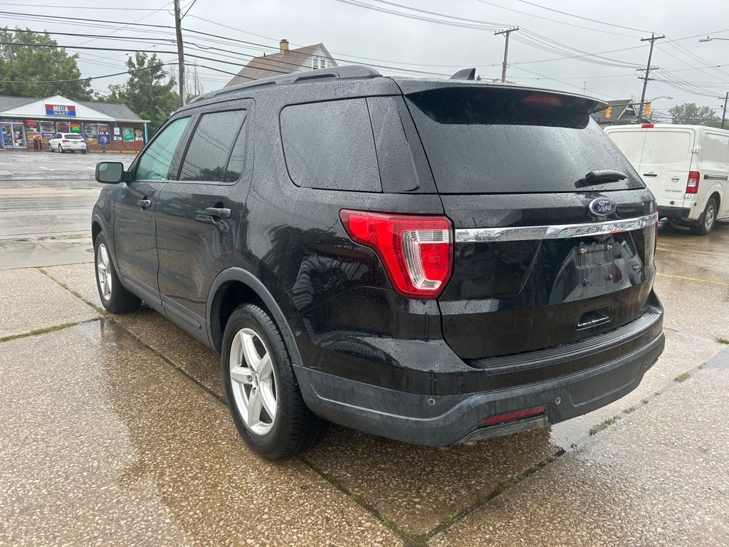 Ford Explorer Base FWD 2018