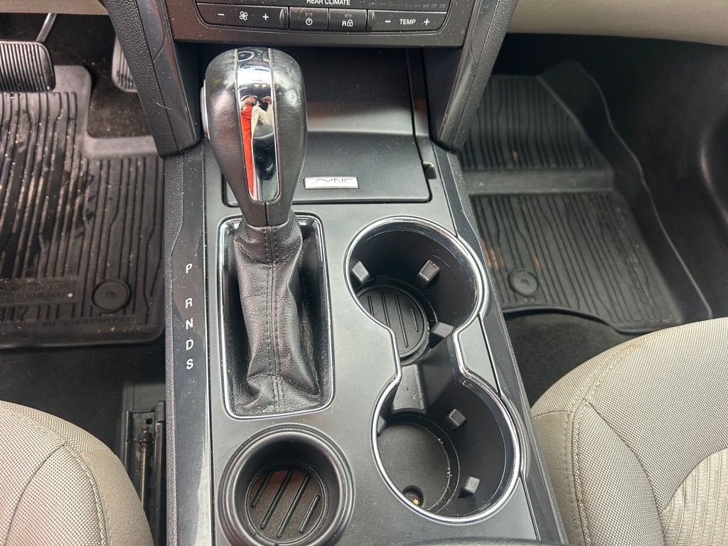 Ford Explorer Base FWD 2018