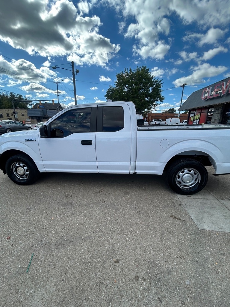 Ford F-150 XL SuperCab 8-ft. 2WD 2018 Ford F-150 XL SuperCab 8-ft. 2WD 2018