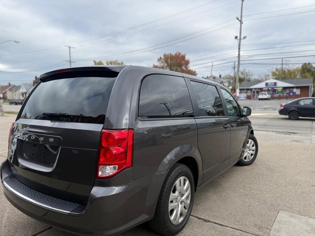 Dodge Grand Caravan SE 2020
