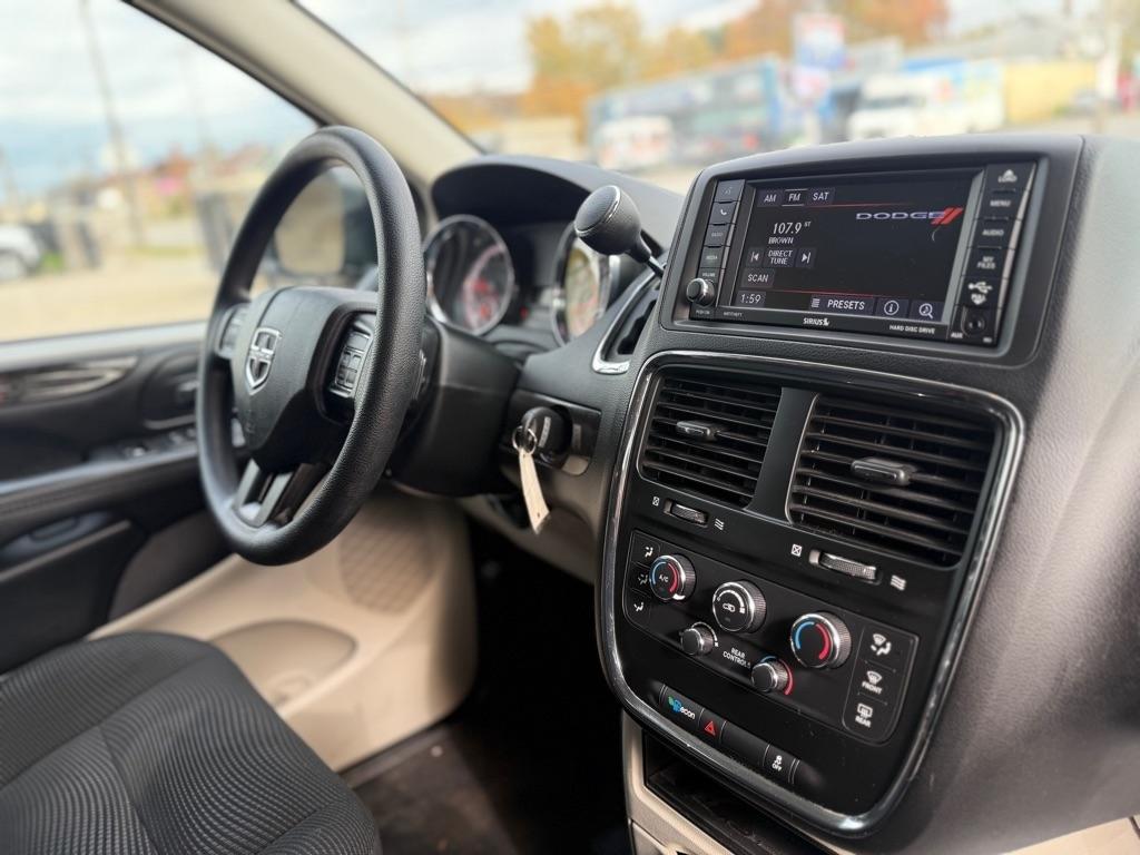 Dodge Grand Caravan SE 2020