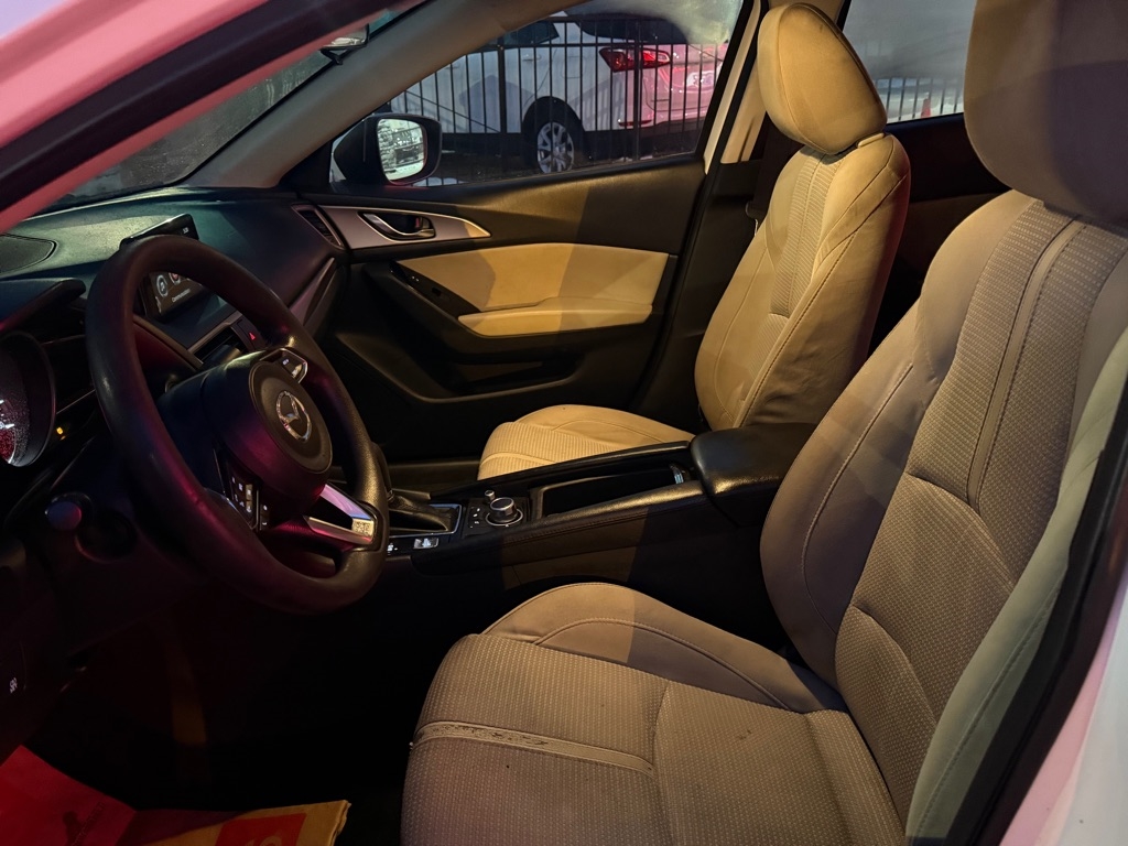 Mazda MAZDA3 i Sport AT 4-Door 2017